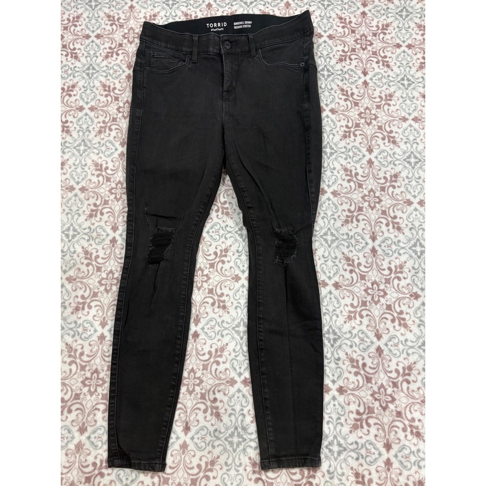 Torrid Bombshell Skinny Jeans Black Distressed Premium Stretch SZ 14R High Rise